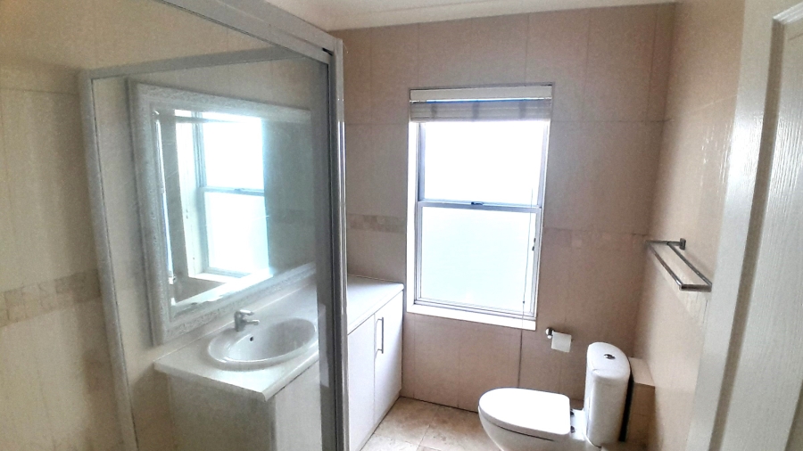 5 Bedroom Property for Sale in Big Bay Western Cape